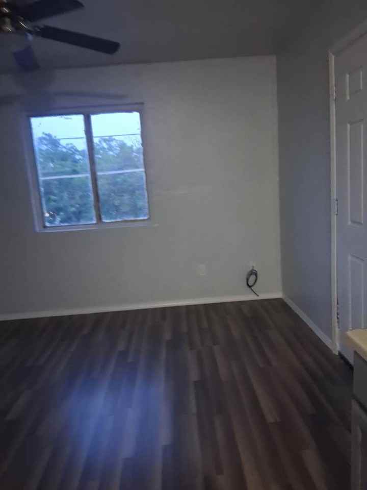 1207 N 10th St #3 - Photo 4 of 7