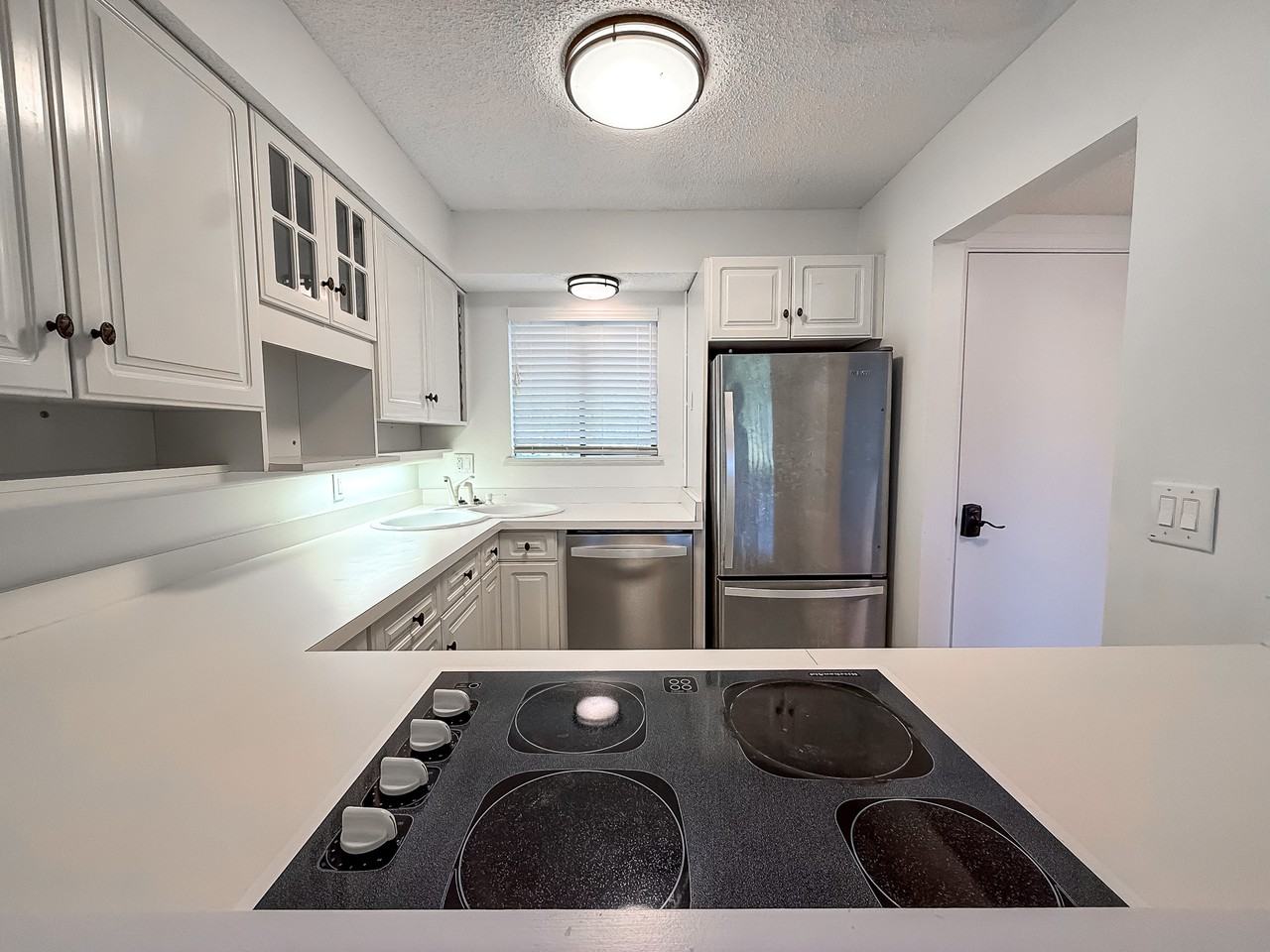 10 Pine Tree Rd. St. Andrews 203 #1 - Photo 5 of 18
