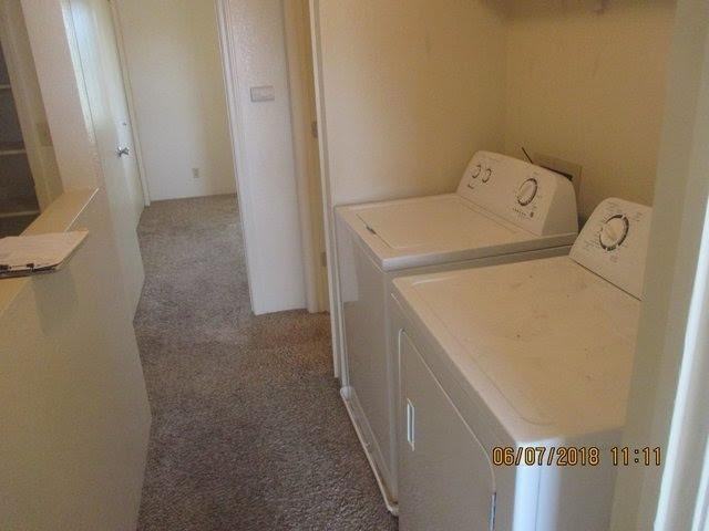 6531 W Douglas St - Photo 7 of 16