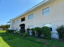 featured image of 1801 Lake St