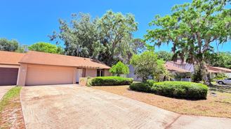 124 Clear Lake Cir - Photo 1 of 1