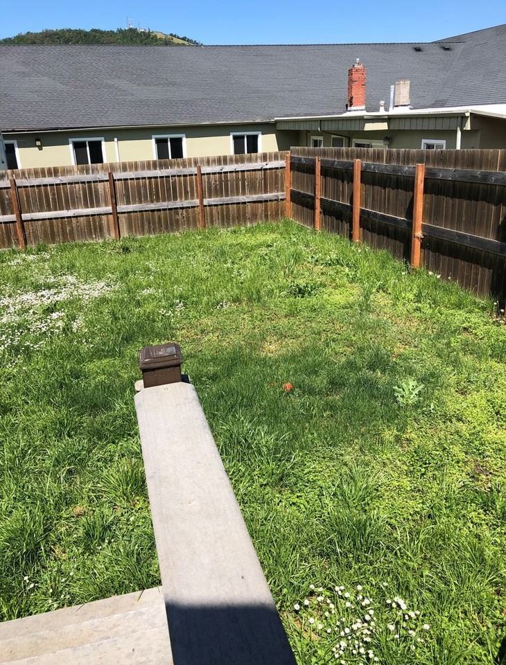 1646 Se Hamilton St - Photo 7 of 14