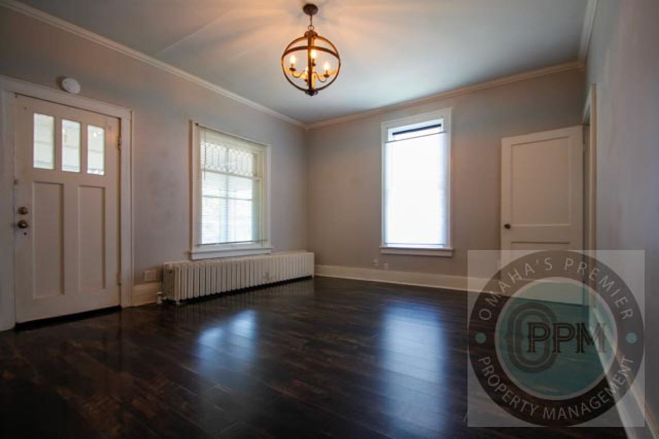 4015 Marcy St - Photo 4 of 15