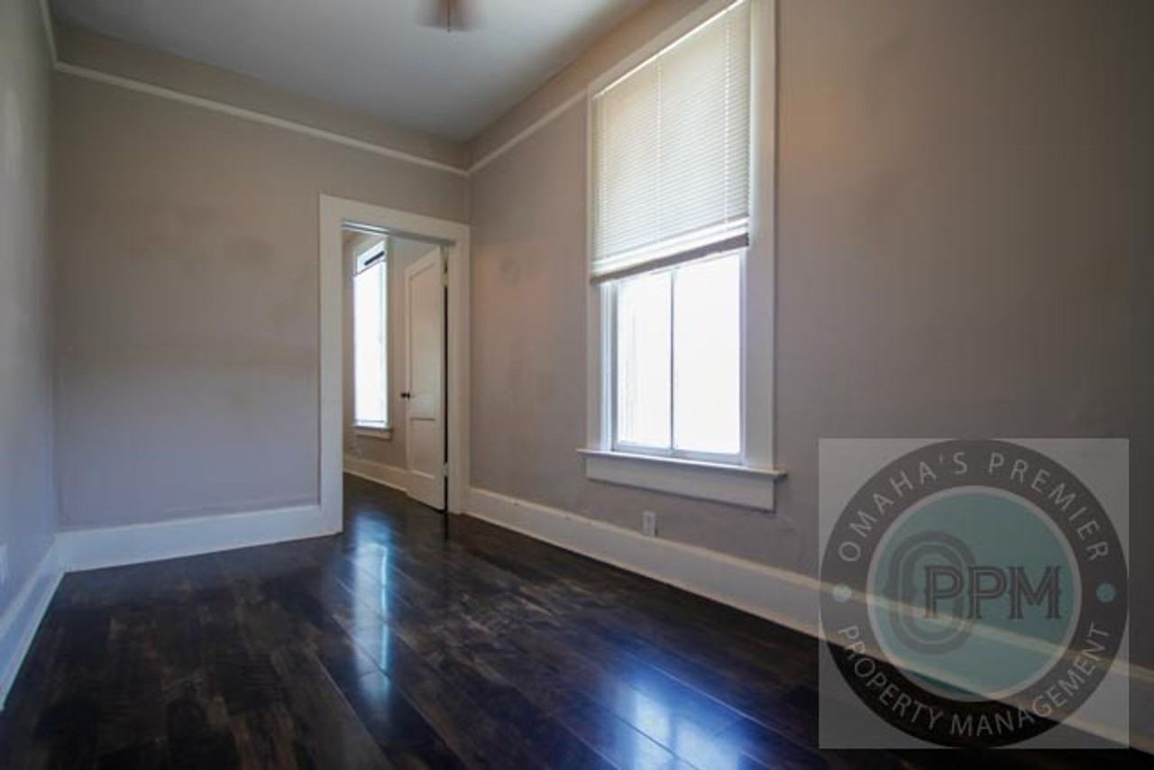 4015 Marcy St - Photo 5 of 15