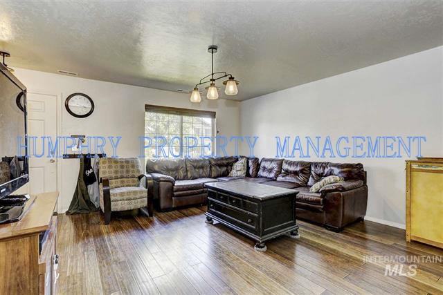 9963 W Tilmont St - Photo 3 of 24
