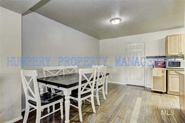 9963 W Tilmont St - Photo 6 of 24
