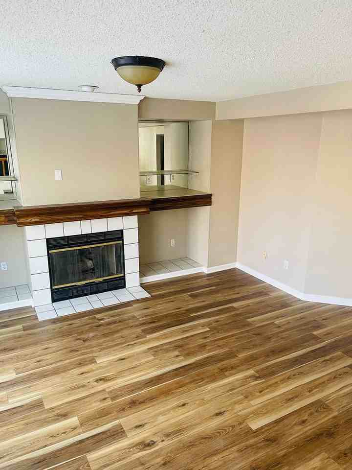 5361 S Dunkirk Way - Photo 4 of 14