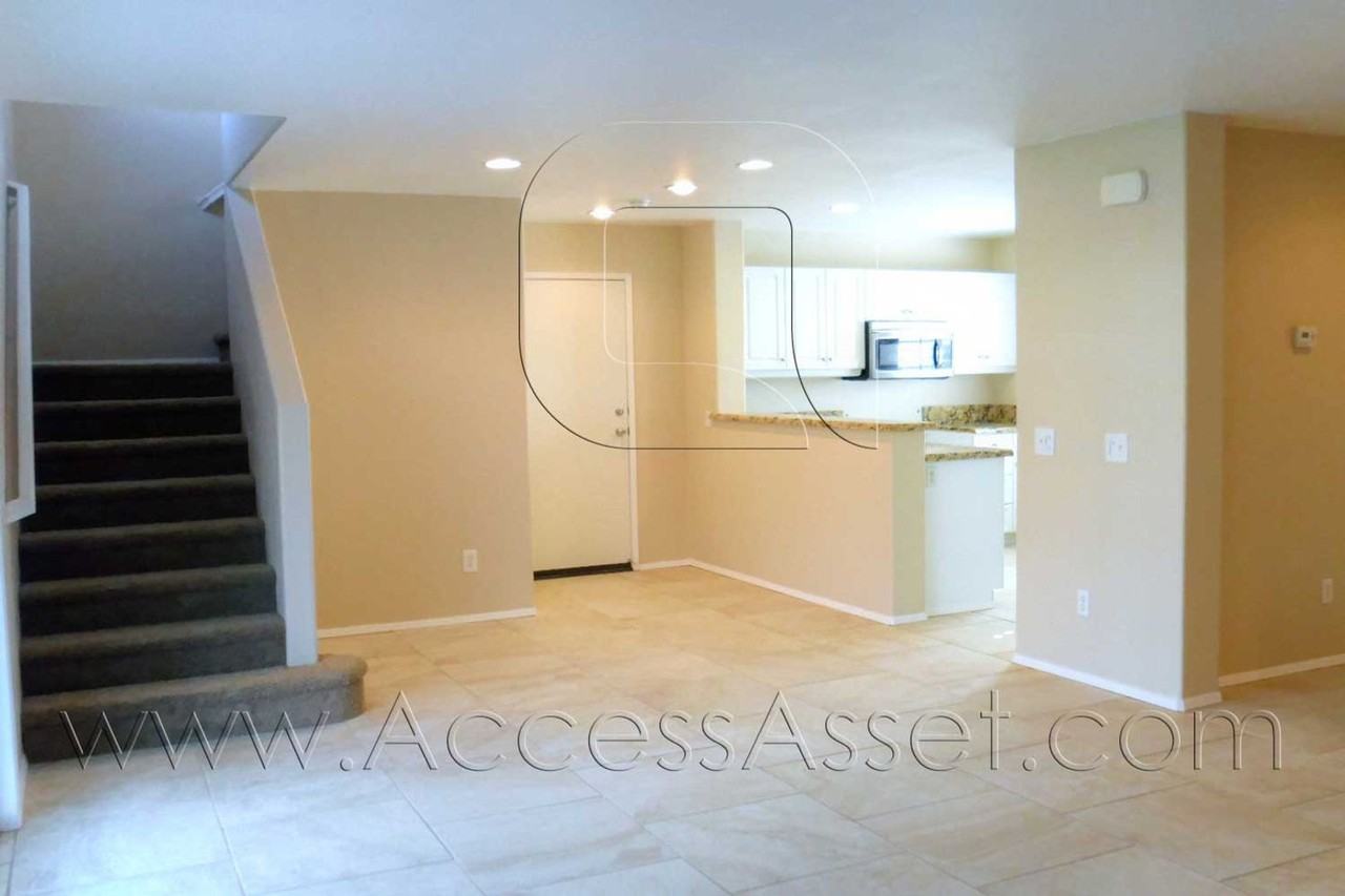1442 Tahoe St - Photo 5 of 24