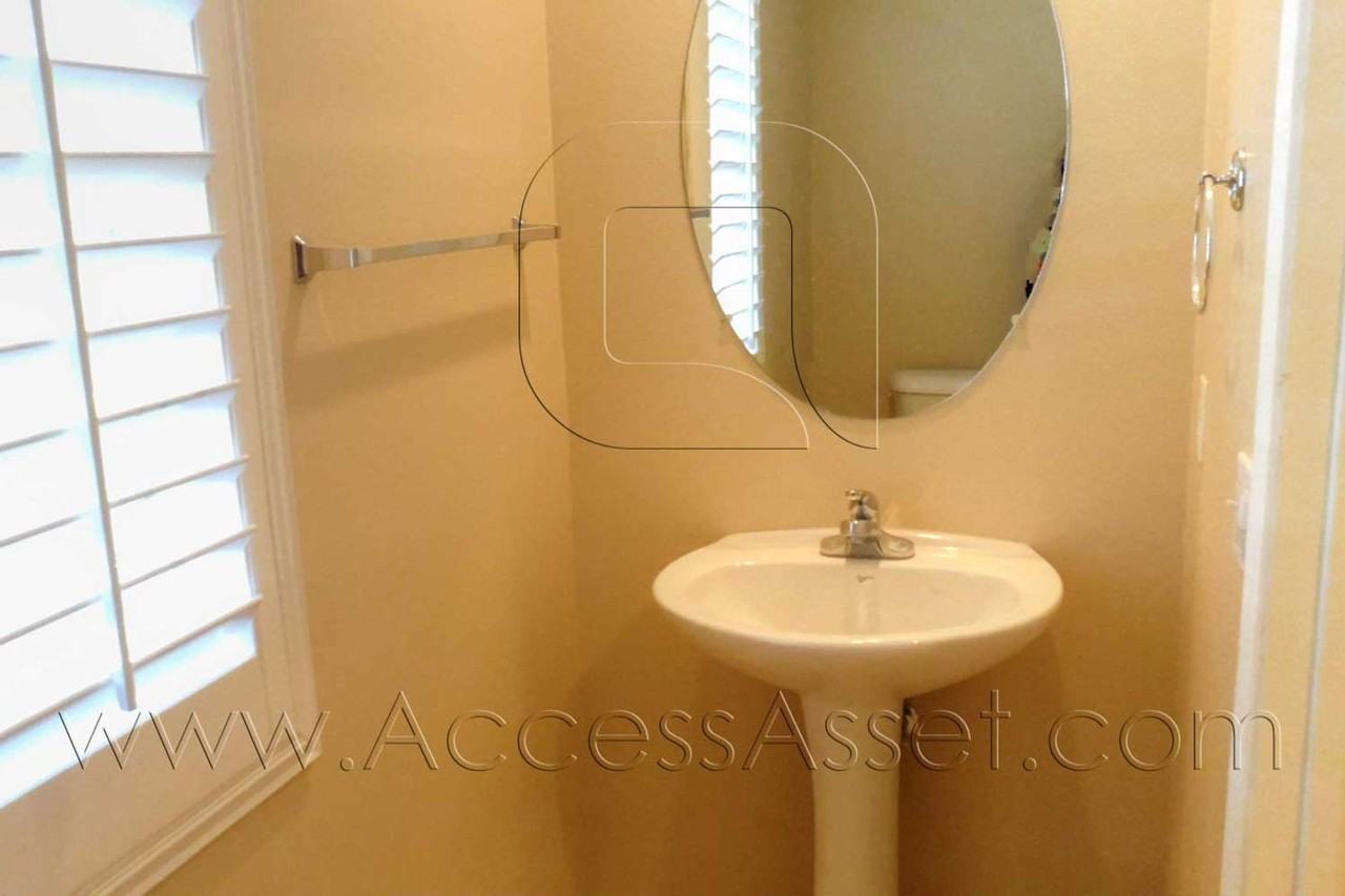 1442 Tahoe St - Photo 7 of 24