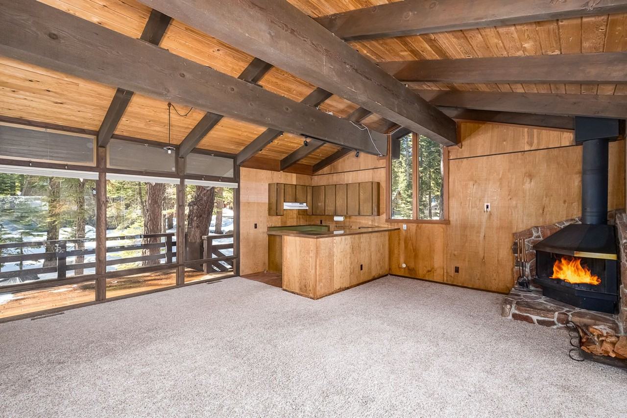 5695 Nile Rd - Photo 4 of 32