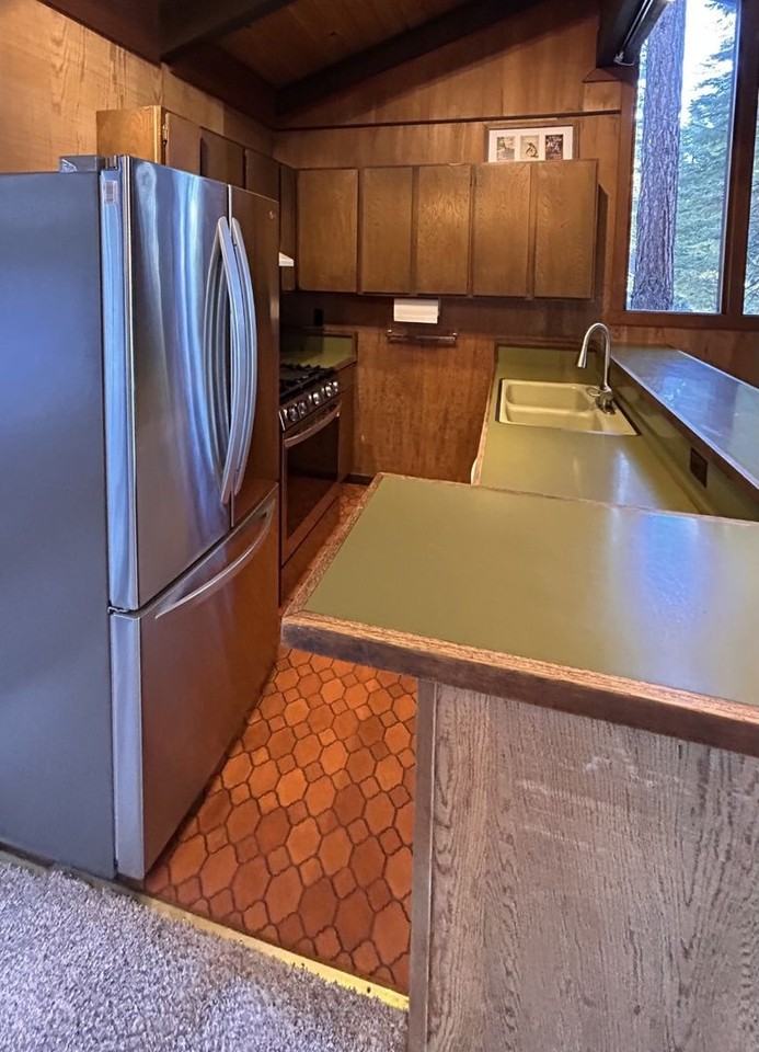 5695 Nile Rd - Photo 6 of 32