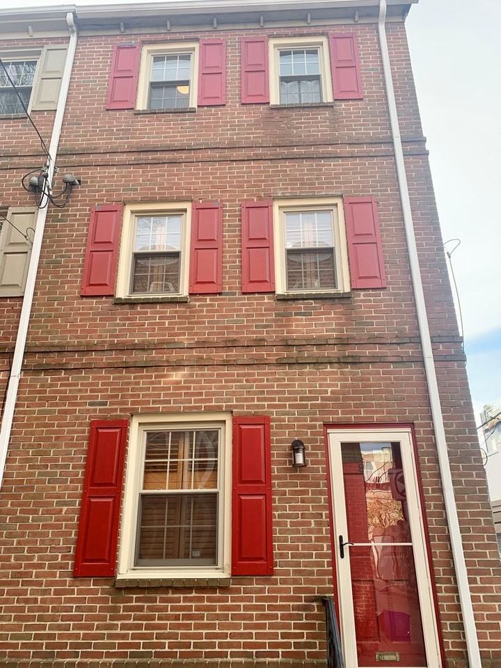 838 Kater St - Photo 2 of 26