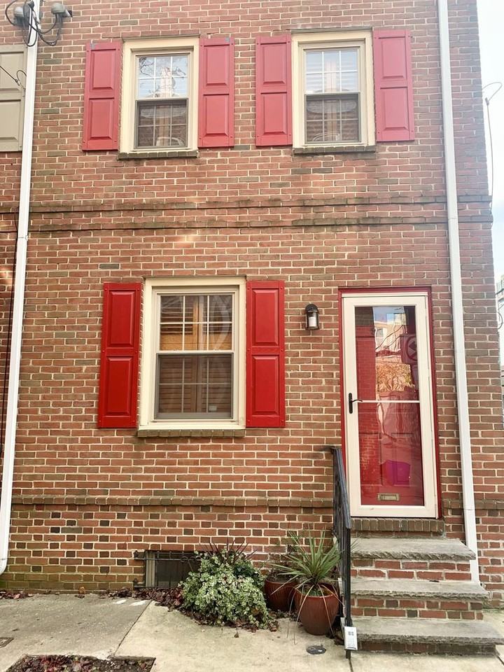 838 Kater St - Photo 3 of 26