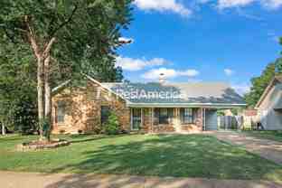 3922 N Heatherhill Dr - Photo 1 of 1