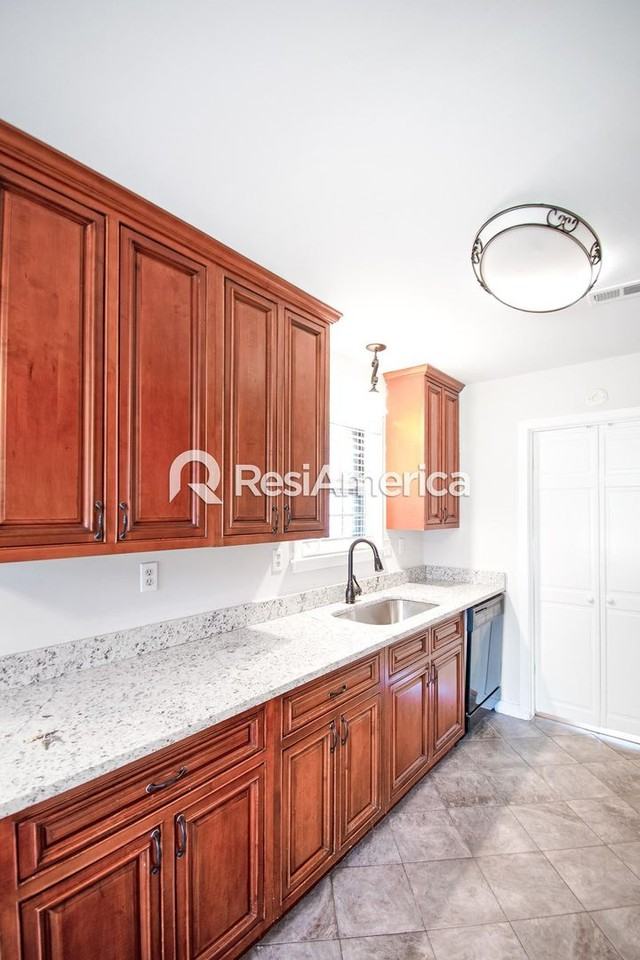 3922 N Heatherhill Dr - Photo 6 of 19