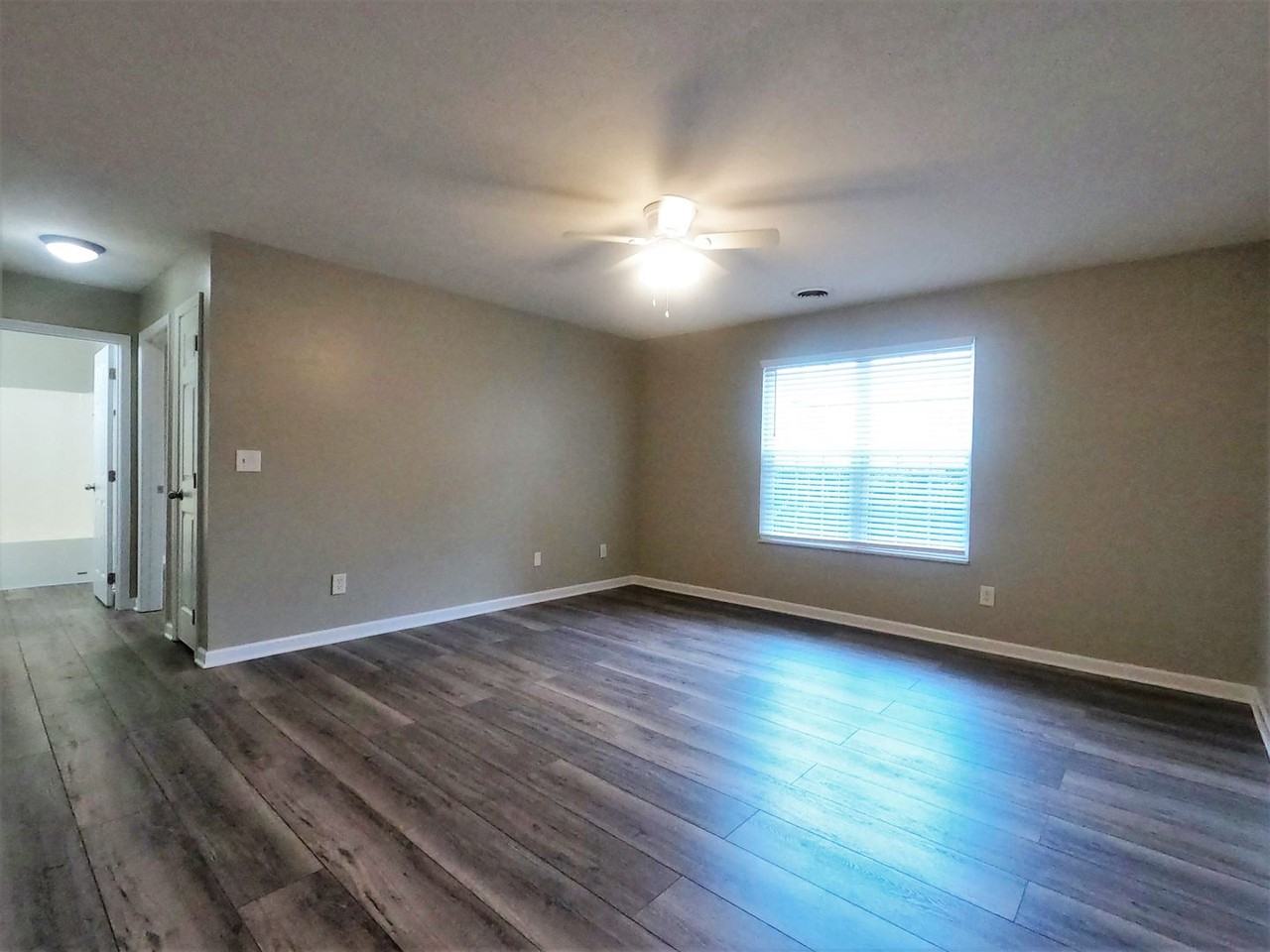 1625 Maple View Way - Photo 2 of 13