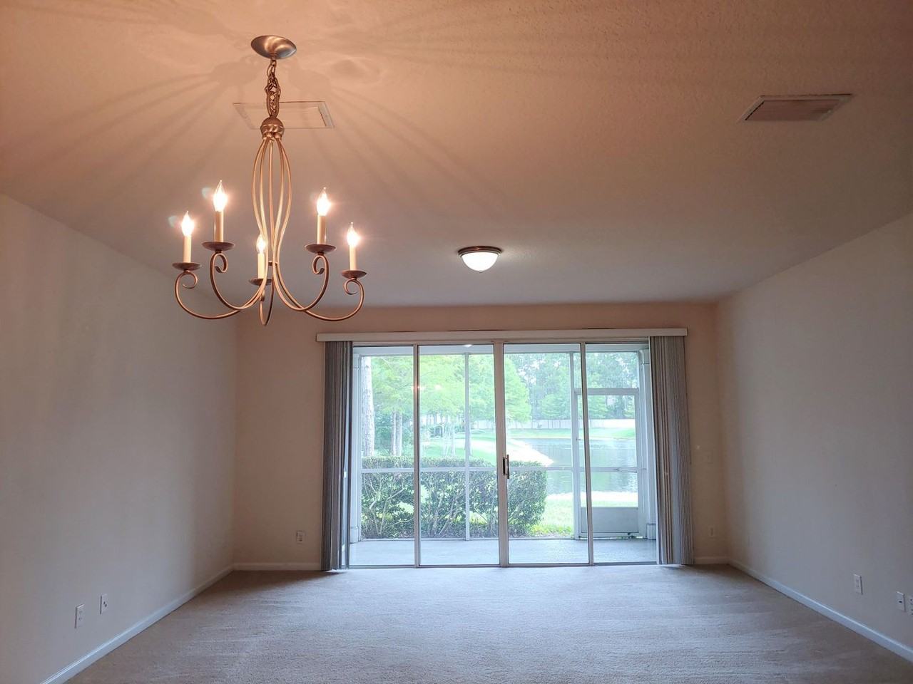 13366 Stone Pond Dr - Photo 5 of 26