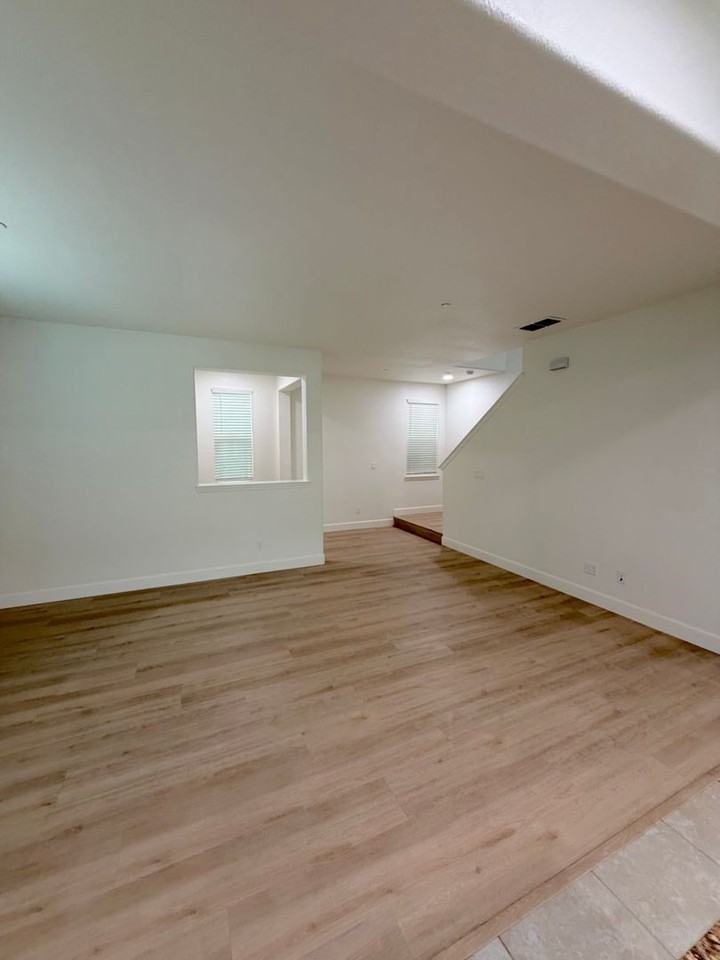 408 Dormarin Pl - Photo 3 of 4