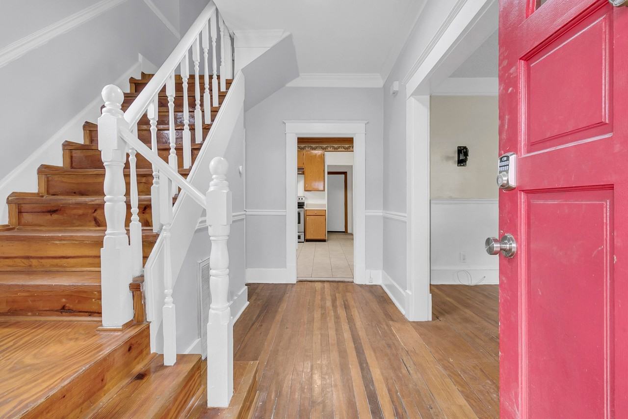 1195 King St #1 - Photo 7 of 43