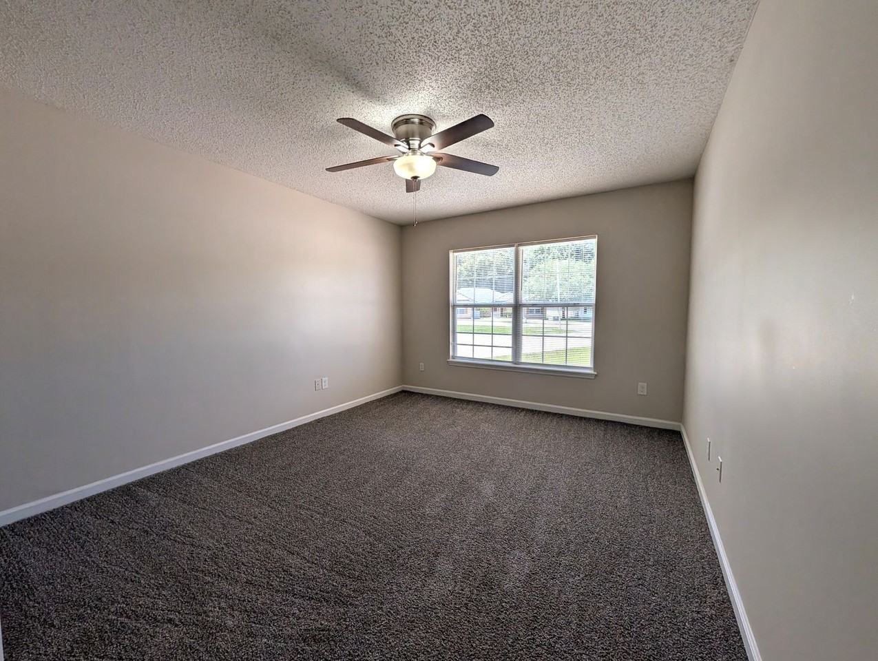 127 Plantation Point Dr - Photo 6 of 14
