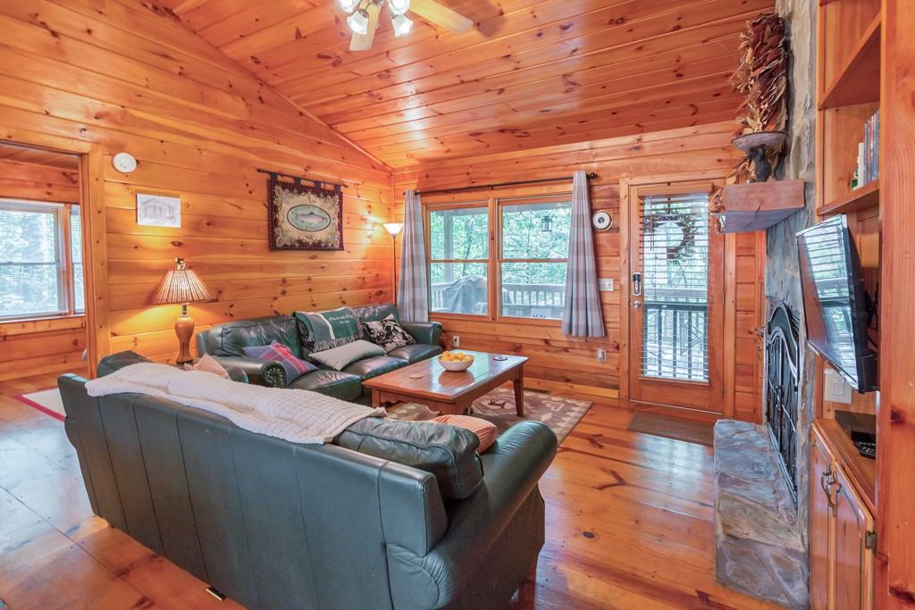 9 Briar Creek Rd #1 - Photo 6 of 50