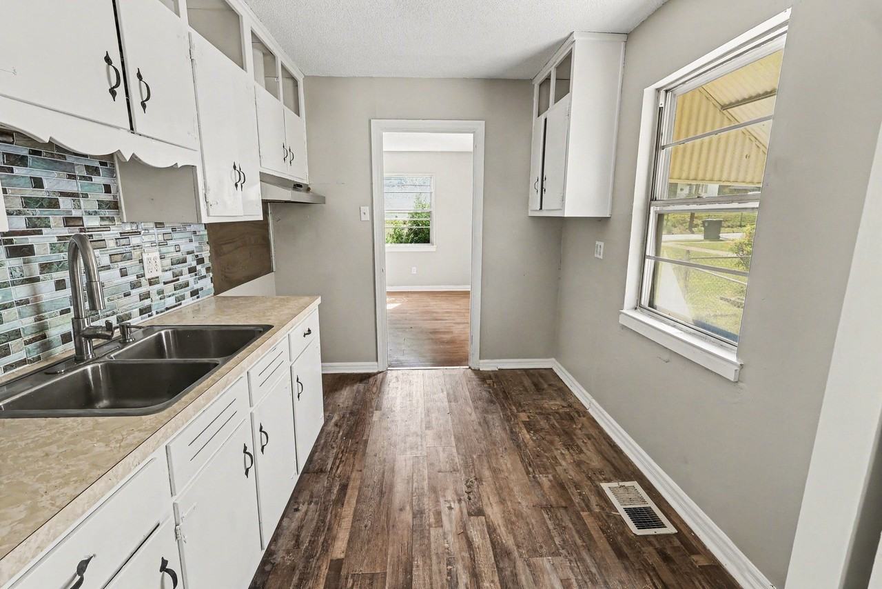 4720 40th Pl N #1 - Photo 5 of 15