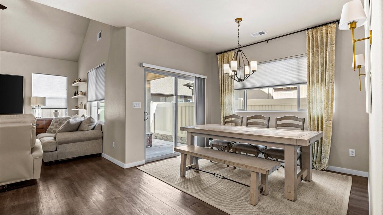 2478 Tiptop Ave #1 - Photo 4 of 10