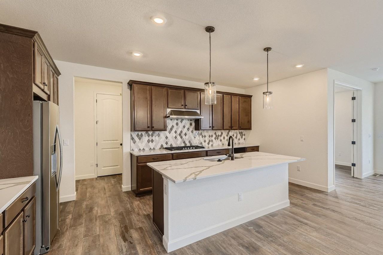 181 Lullaby Ln - Photo 4 of 33