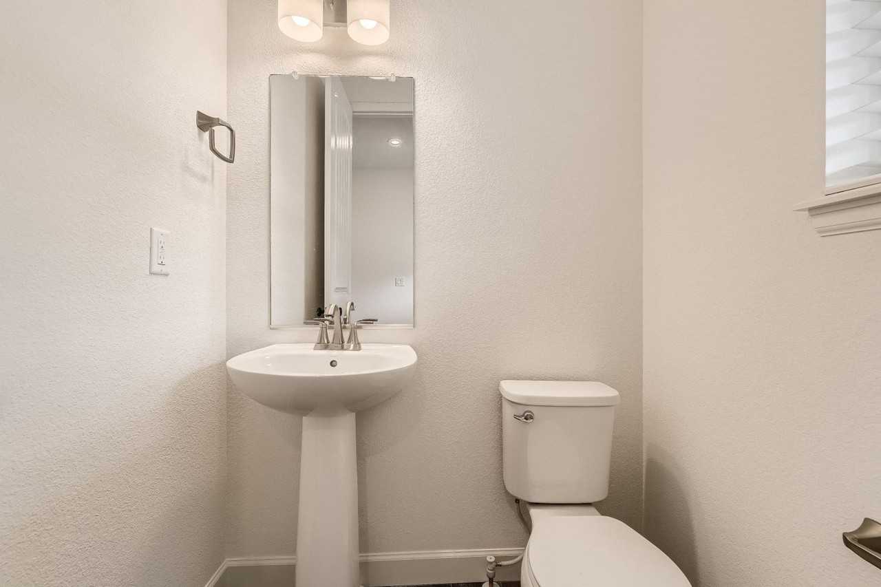 181 Lullaby Ln - Photo 7 of 33