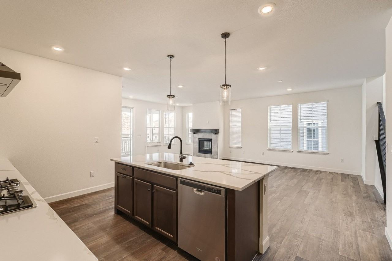 181 Lullaby Ln - Photo 6 of 33
