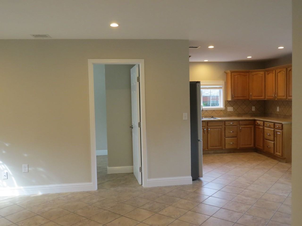 97 Remmel St - Photo 3 of 26