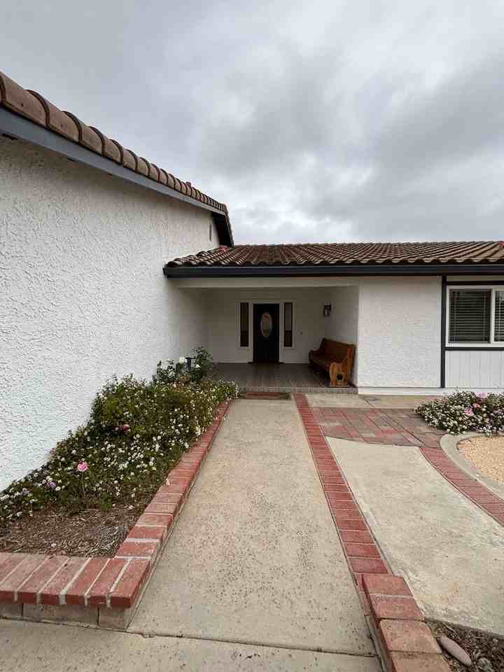 3276 Valarie Ave - Photo 2 of 10