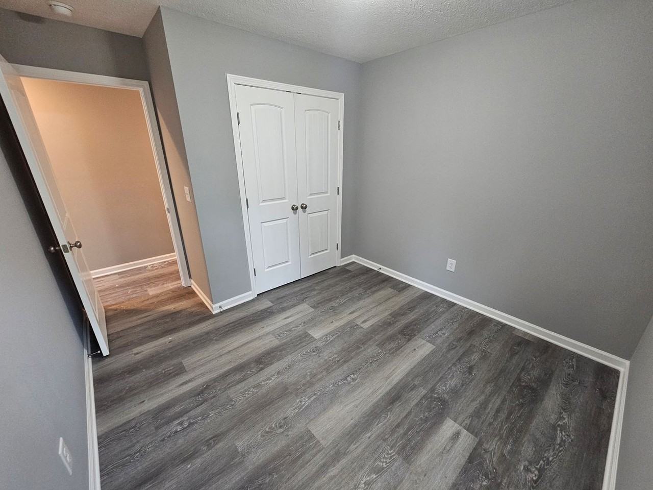 211 Sims Ln - Photo 7 of 13