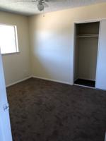 featured image of 1140 W 9th St