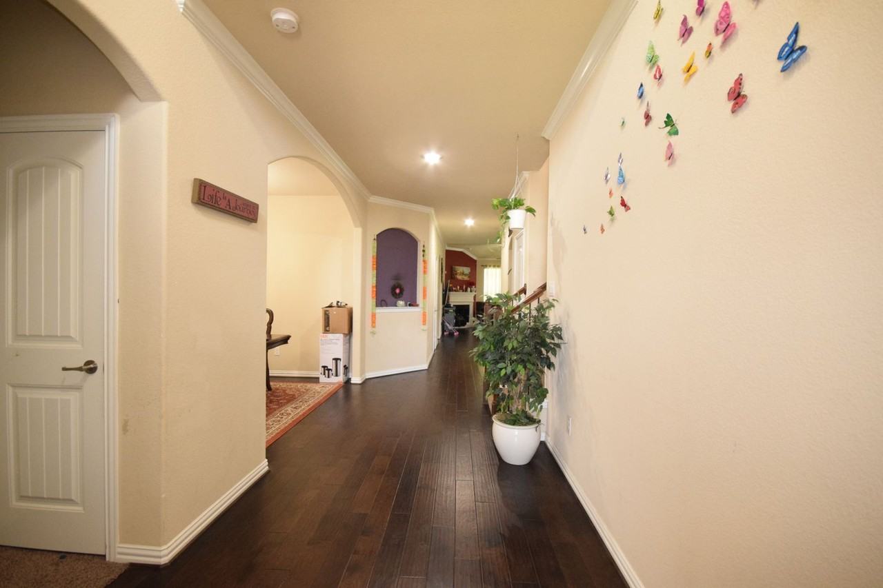 12421 Hitch Rack Way - Photo 2 of 9