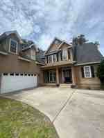 featured image of 18 Admirals Retreat Dr