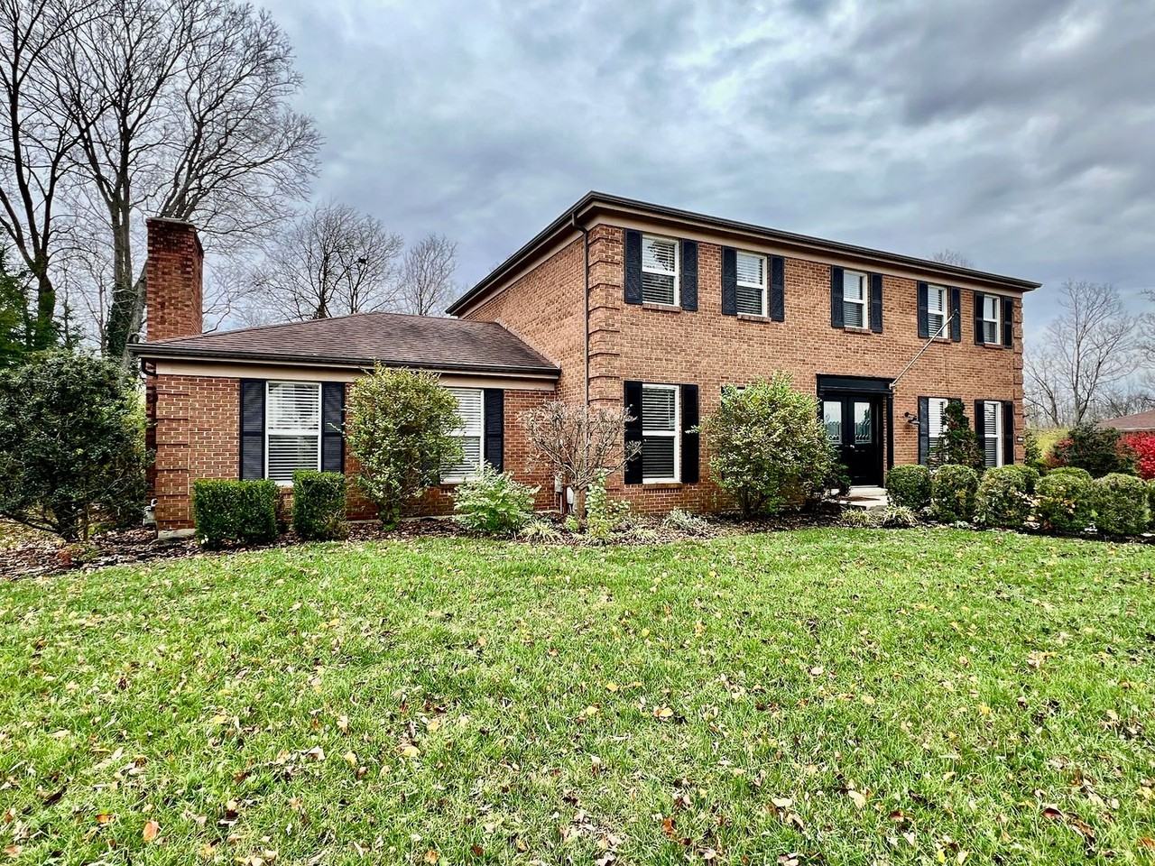 7033 Willowood Dr - Photo 2 of 50
