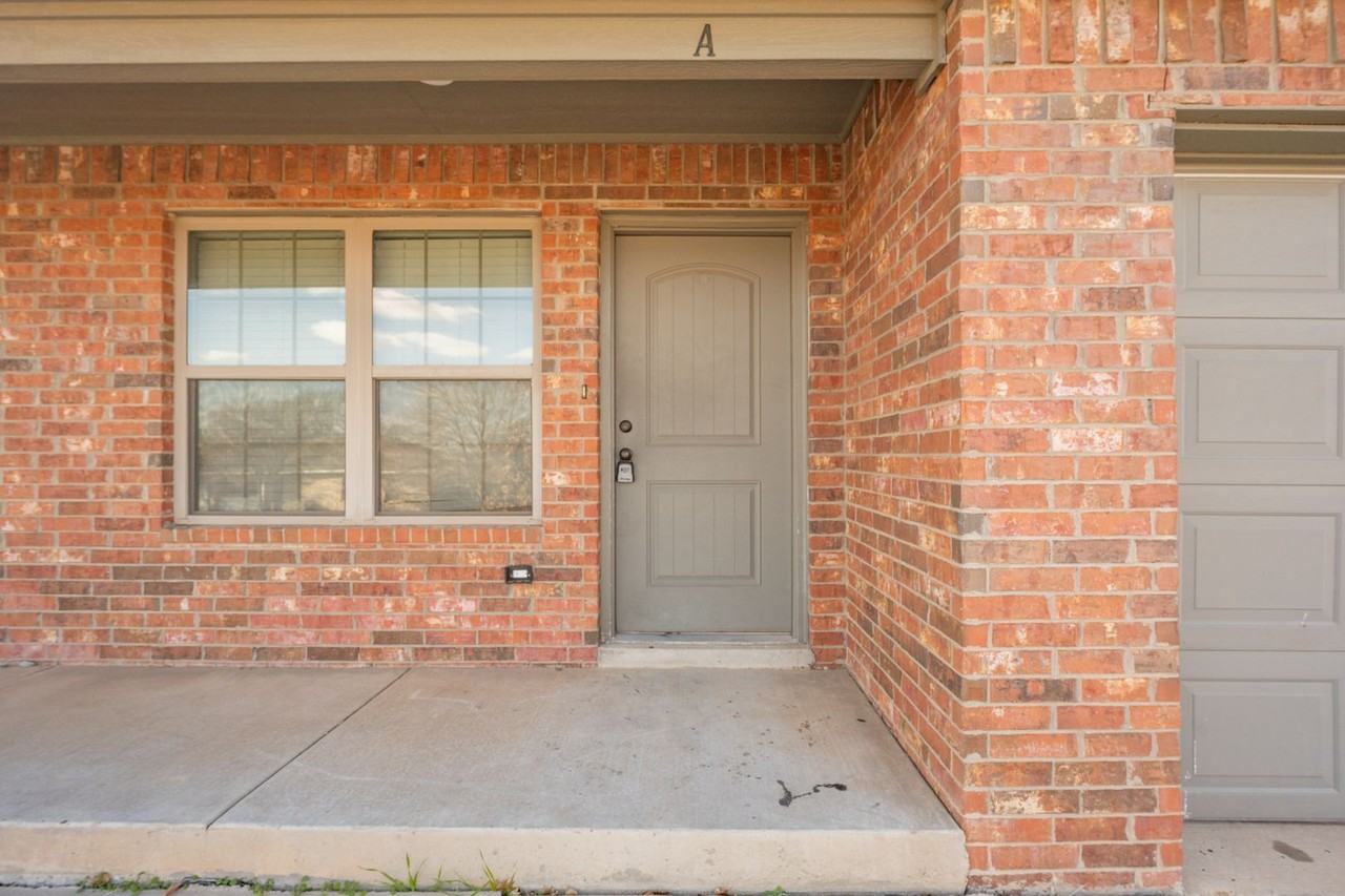 2 Windy Meadow Ln #A - Photo 3 of 19