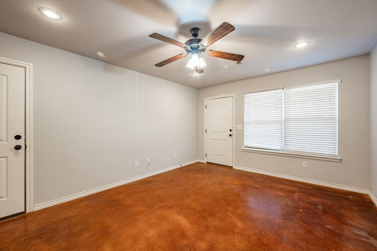 2 Windy Meadow Ln #A - Photo 5 of 19