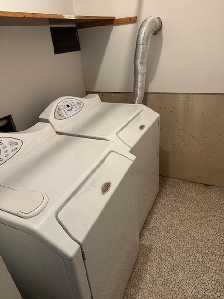 1753 North Ave W - Photo 5 of 11