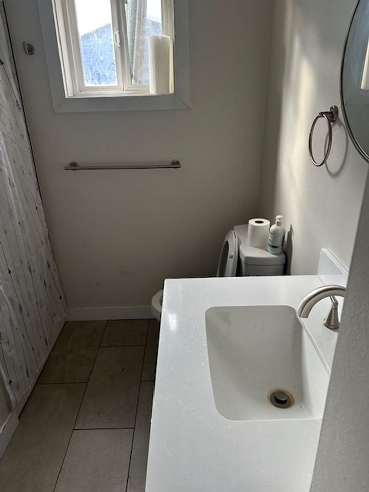 1753 North Ave W - Photo 7 of 11