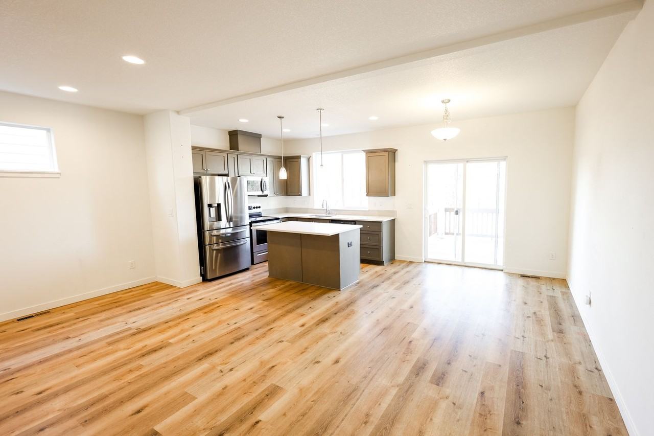 1043 N Fairhope Pl - Photo 2 of 19