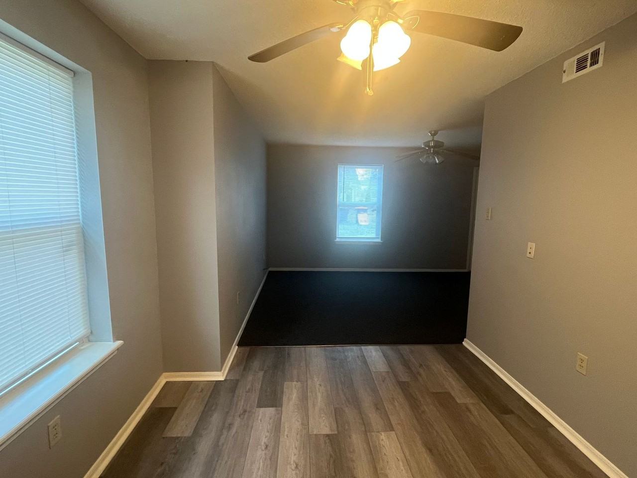 2207 S Hartford Cv - Photo 4 of 15