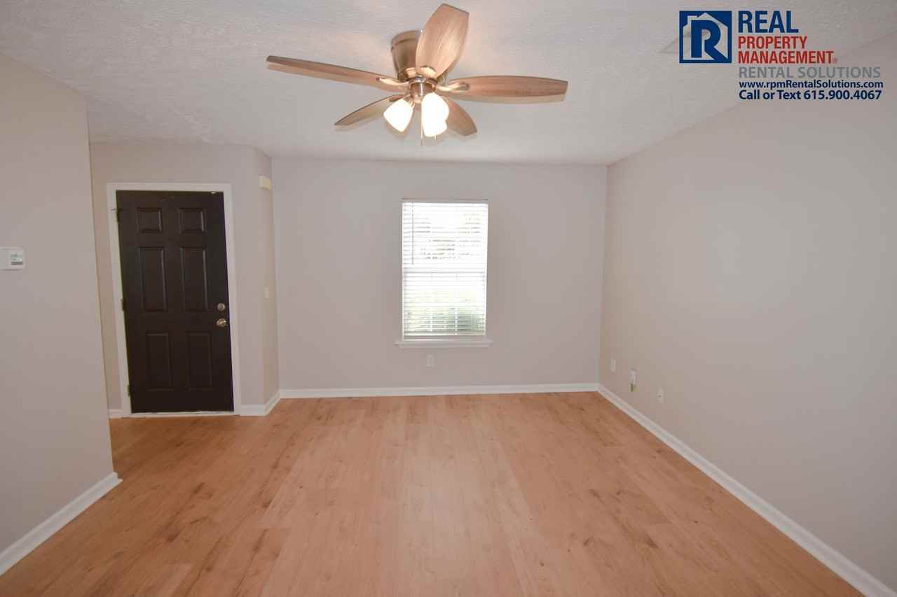 4959 Camborne Cir - Photo 4 of 19