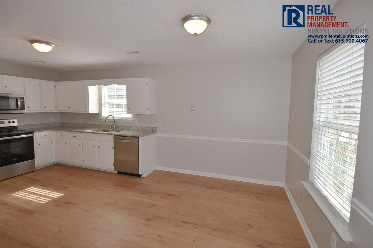 4959 Camborne Cir - Photo 5 of 19