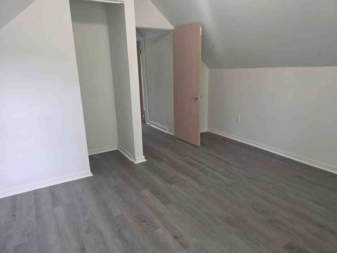 1423 Johnson St - Photo 7 of 18