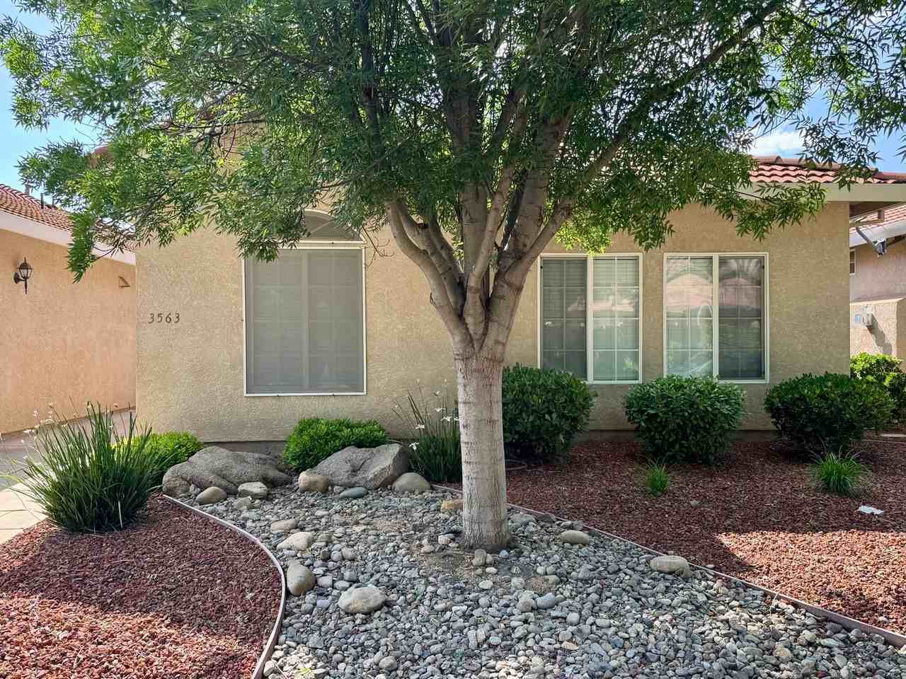 3563 Century Cir - Photo 2 of 14