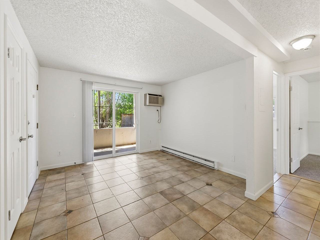 1684 Riverside Ave - Photo 6 of 15