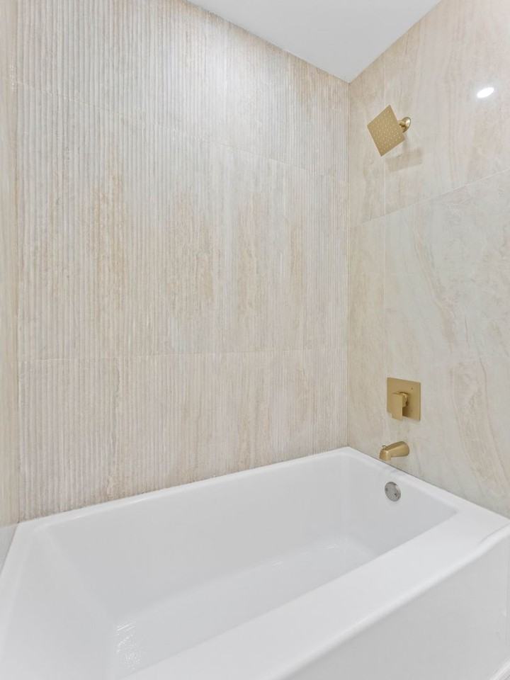 109 White Horse Pike N - Photo 4 of 20
