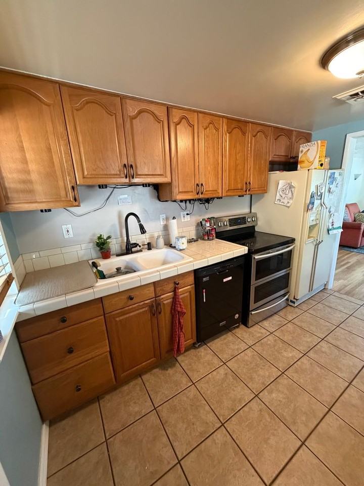 130 W Westwood Ave - Photo 5 of 45